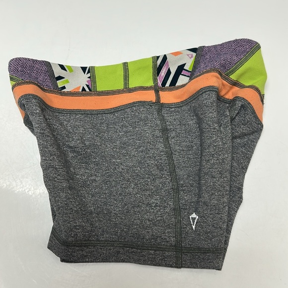 Ivivva by Lululemon Girls Rhythmic Shorts - Picture 5 of 10